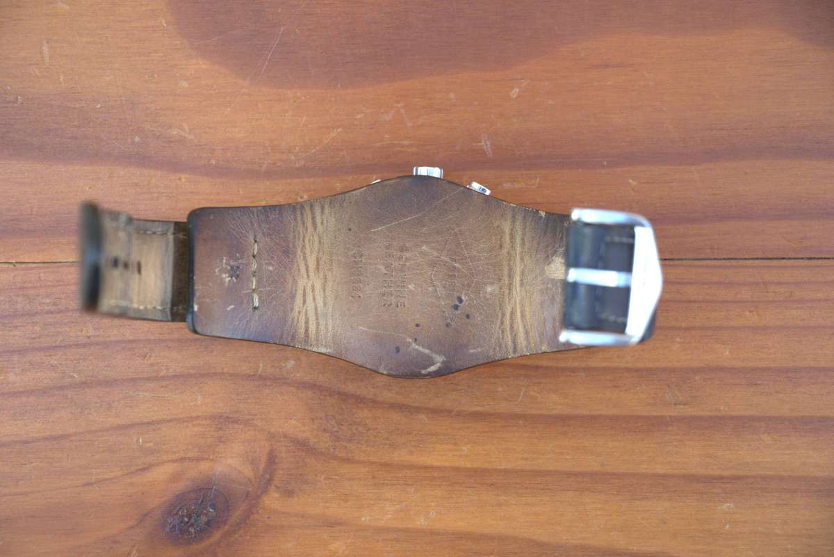 FOSSIL CHRONOGRAPH WATCH WITH ORIGINAL LEATHER STRAP