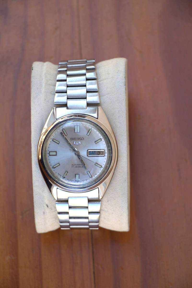 VINTAGE SEIKO 5 AUTOMATIC WATCH - REF. 7009-3041 (NOT WORKING - FOR SERVICE OR REPAIR)