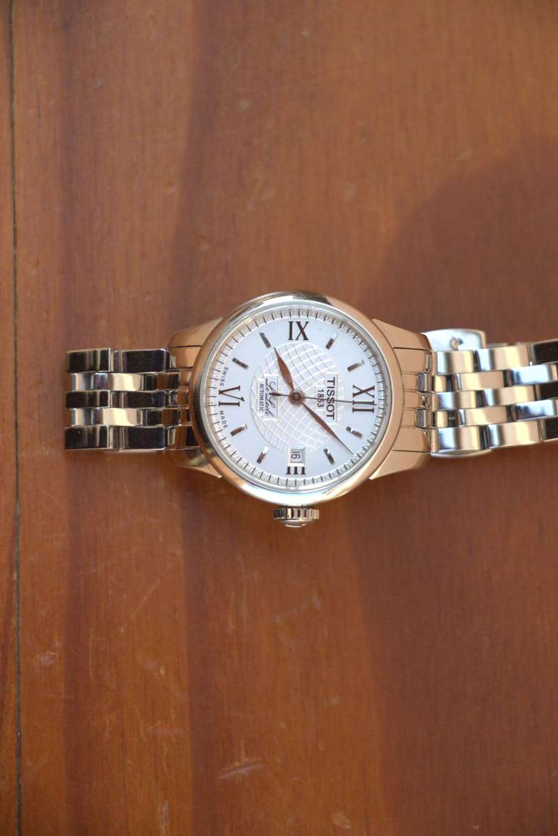 LADIES TISSOT LE LOCLE AUTOMATIC WATCH - REF. L 134-234