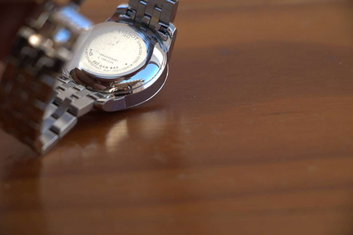LADIES TISSOT LE LOCLE AUTOMATIC WATCH - REF. L 134-234