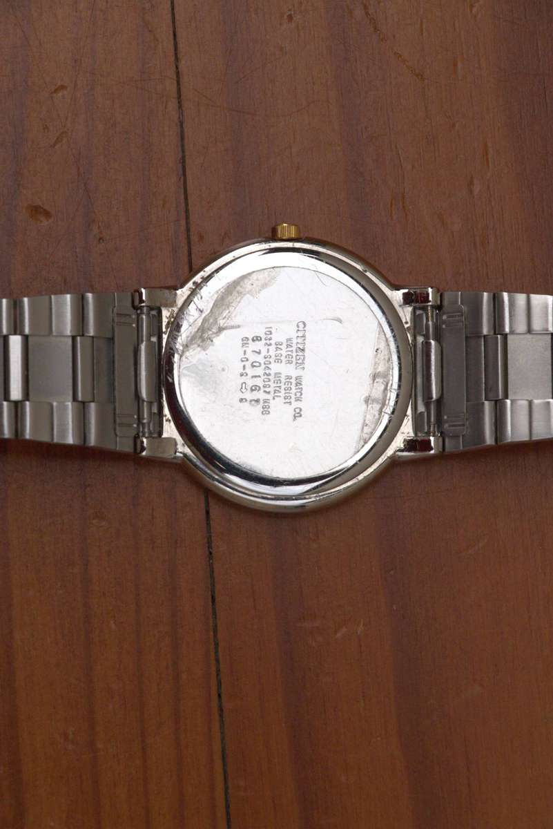VINTAGE CITIZEN QUARTZ MENS WATCH - TWO TONE