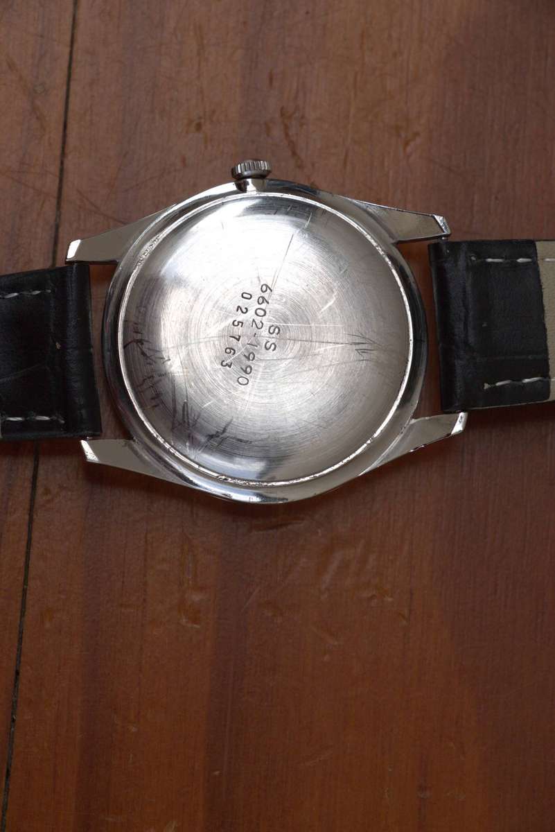 VINTAGE SEIKO MANUAL WIND MENS WATCH - REF. 6602-1990