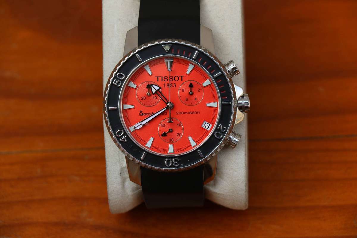 TISSOT SEASTAR 660 CHRONOGRAPH WATCH 'ORANGE DIAL' - REF. A462-562