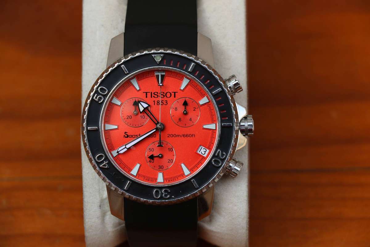TISSOT SEASTAR 660 CHRONOGRAPH WATCH 'ORANGE DIAL' - REF. A462-562