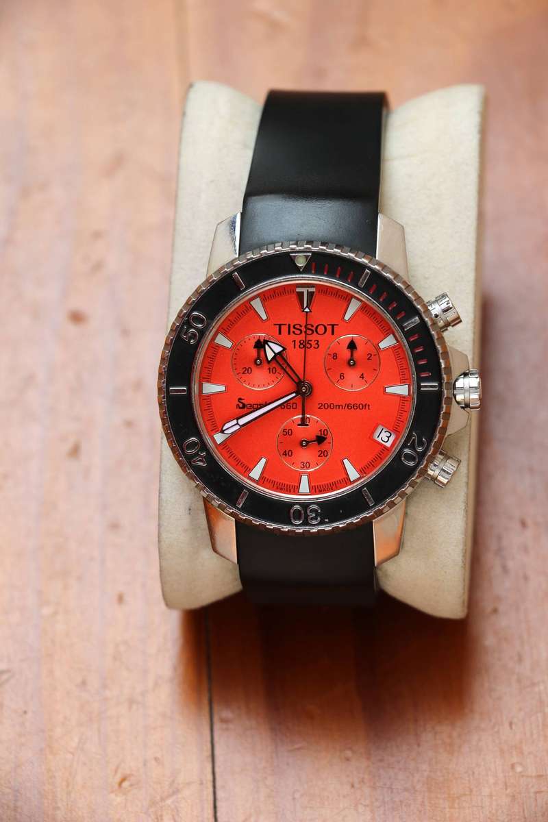 TISSOT SEASTAR 660 CHRONOGRAPH WATCH 'ORANGE DIAL' - REF. A462-562