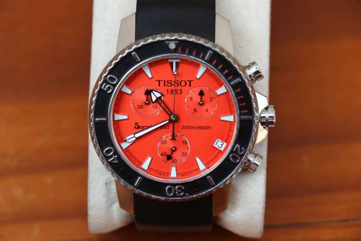TISSOT SEASTAR 660 CHRONOGRAPH WATCH 'ORANGE DIAL' - REF. A462-562