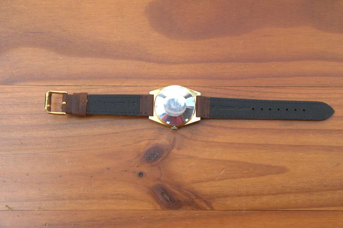 VINTAGE OMEGA AUTOMATIC GENEVE MENS WATCH - REF, 1660118