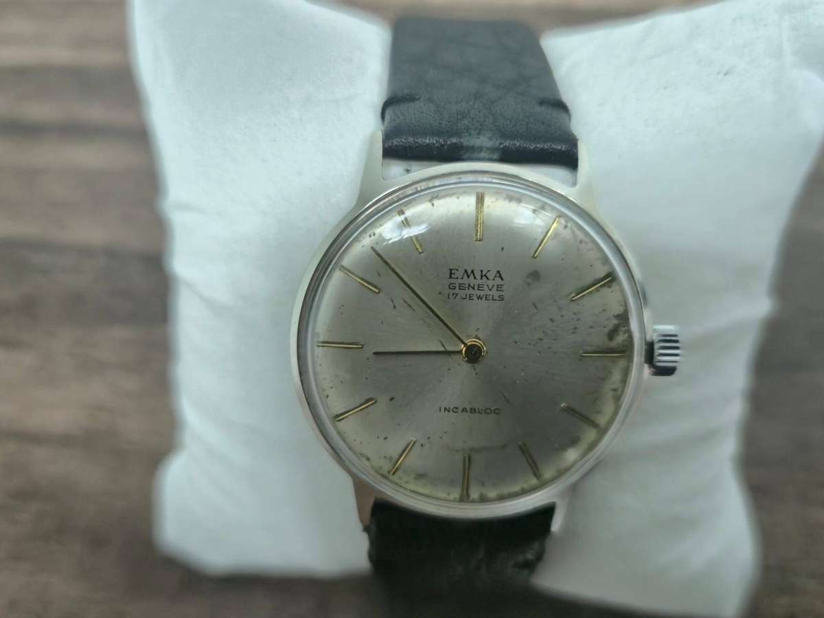 RARE VINTAGE EMKA MANUAL WIND WATCH