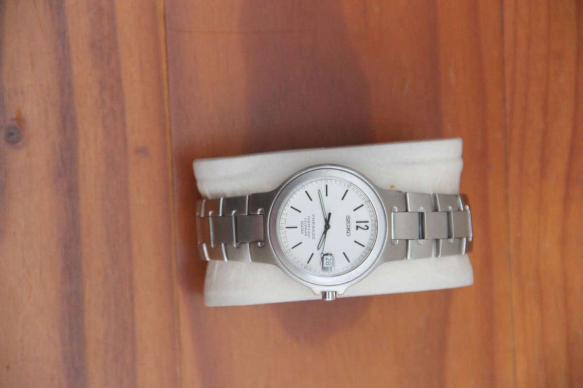 SEIKO PRESAGE PERPETUAL CALENDAR WATCH - 8F32 0300