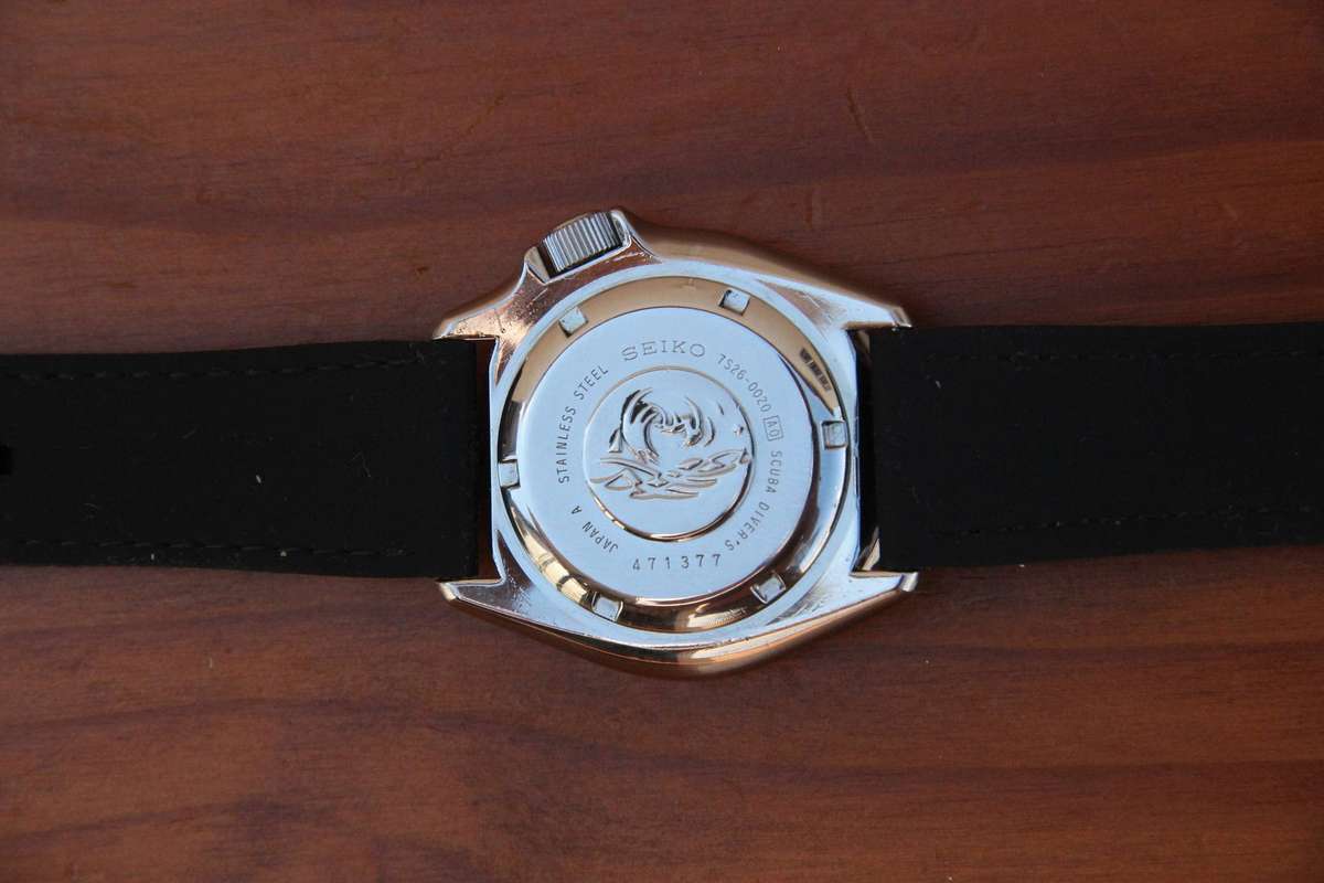 VINTAGE SEIKO DIVERS WATCH (REF. TS26-0020)  FULLY REFURBISHED