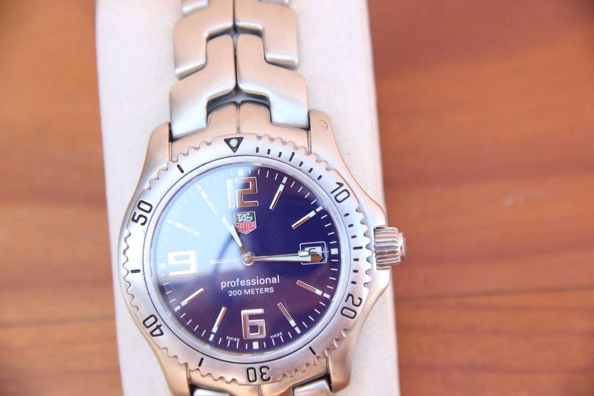 TAG HEUER PROFESSIONAL WATCH (LINK) BLUE DIAL  REF: WT1113