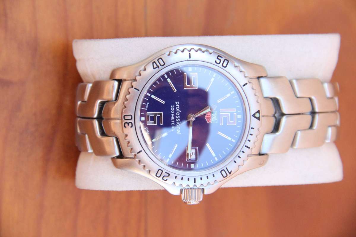 TAG HEUER PROFESSIONAL WATCH (LINK) BLUE DIAL  REF: WT1113