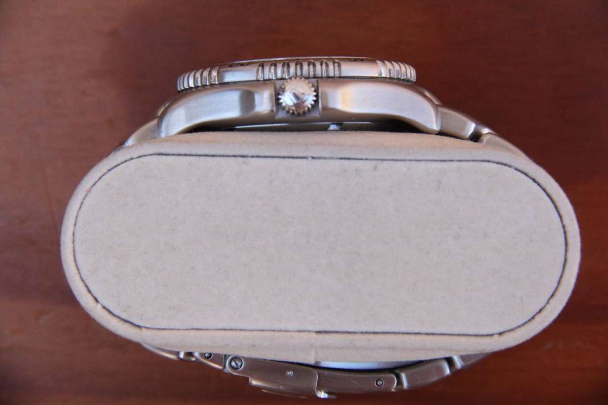 TAG HEUER PROFESSIONAL WATCH (LINK) BLUE DIAL  REF: WT1113