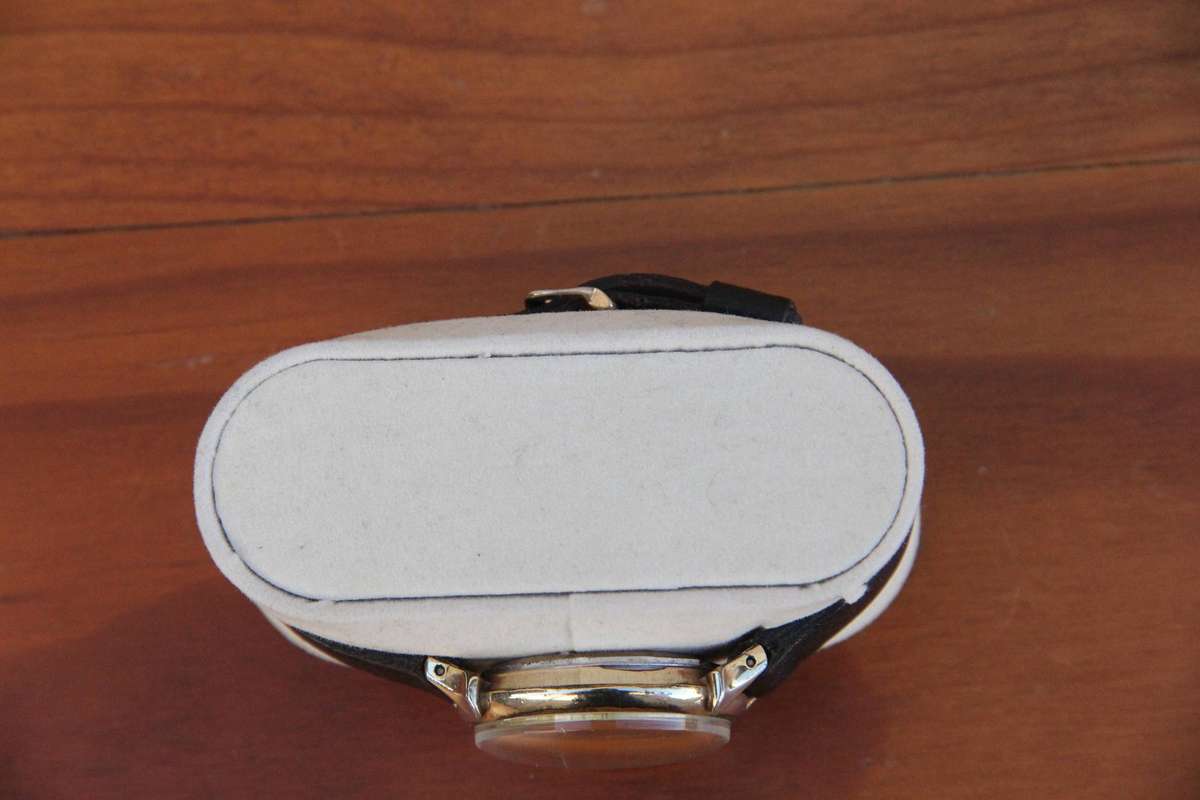 RARE VINTAGE GIRARD PEREGAUX GYROMATIC WATCH