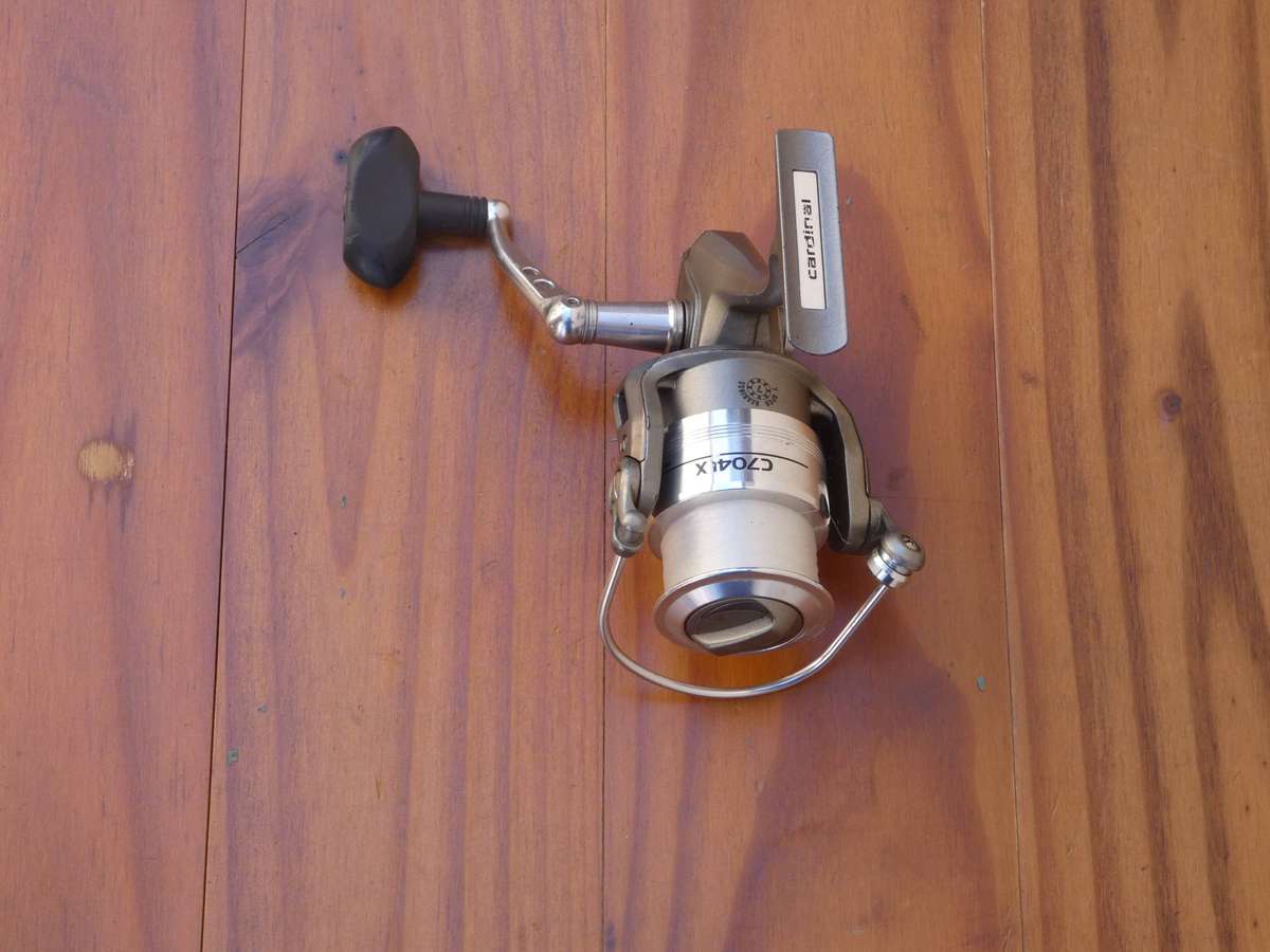 ABU GARCIA CARDINAL C704LX FISHING REEL