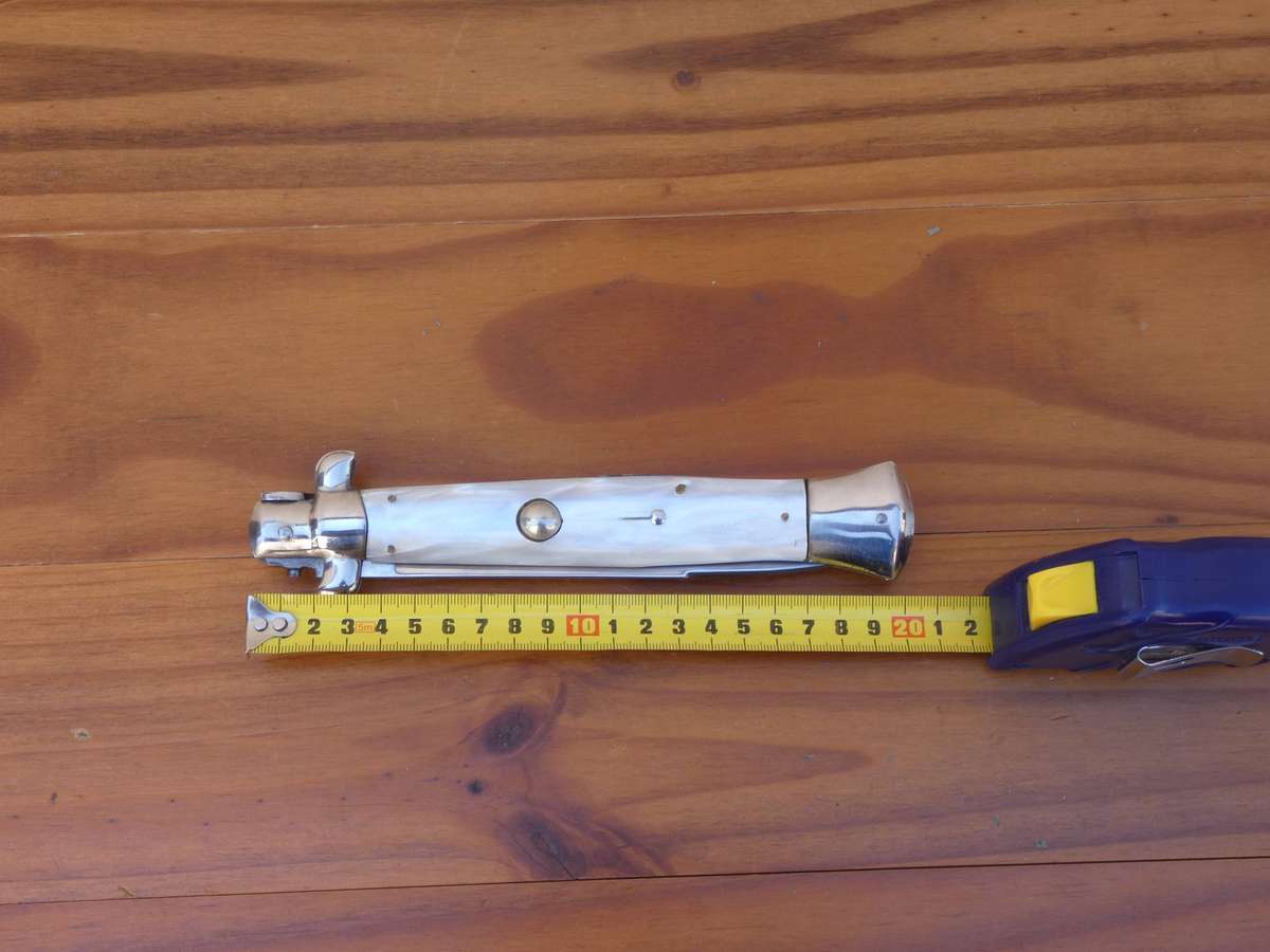 RARE VINTAGE STILETTO FLICK KNIFE WITH MOP HANDLES - LARGE