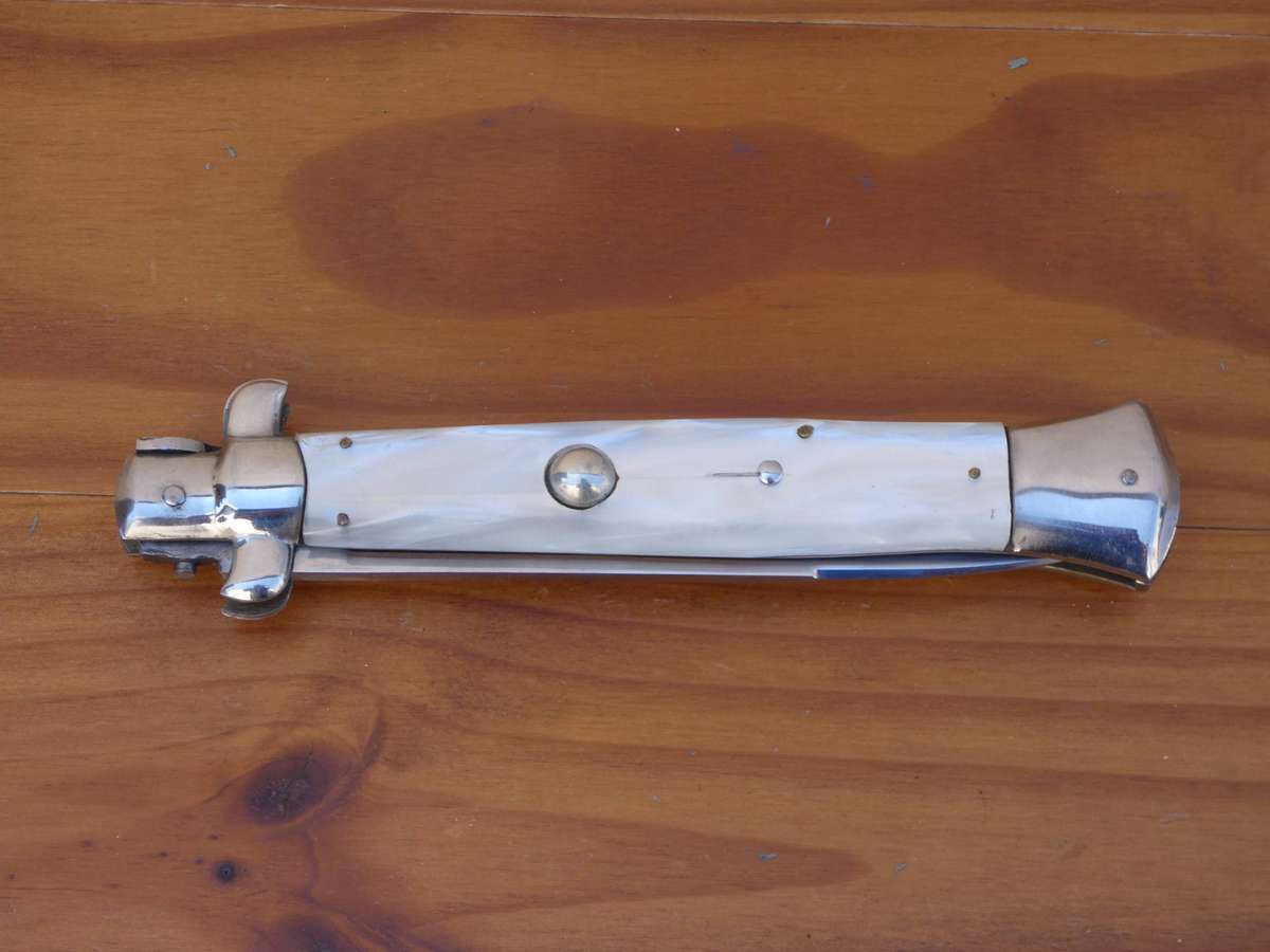 RARE VINTAGE STILETTO FLICK KNIFE WITH MOP HANDLES - LARGE