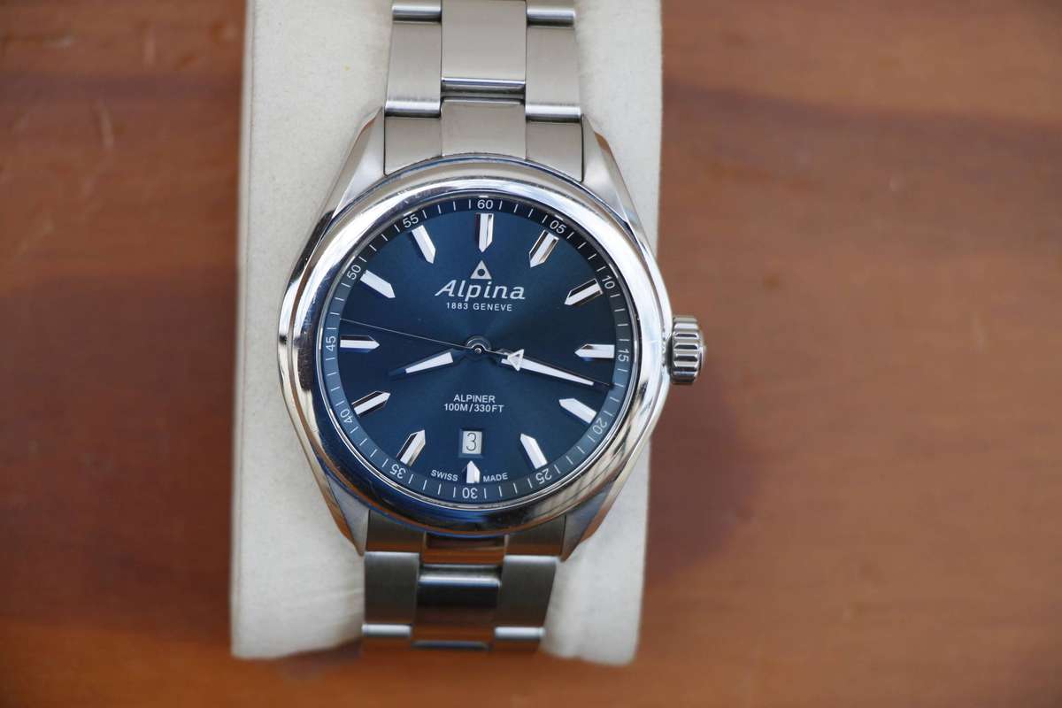 ALPINA ALPINER SWISS WATCH - BLUE DIAL (AL240X4E6)