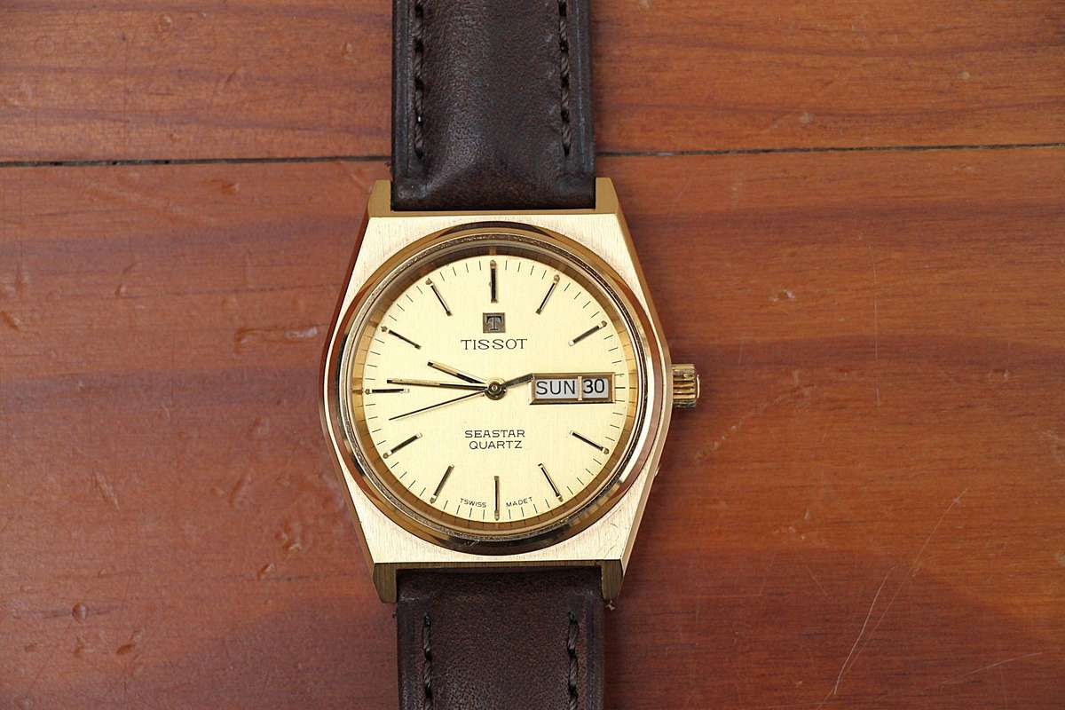 VINTAGE TISSOT SEASTAR QUARTZ