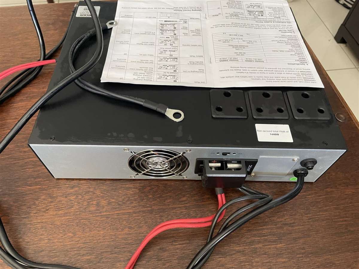 Mecer Inverter IVR-1200