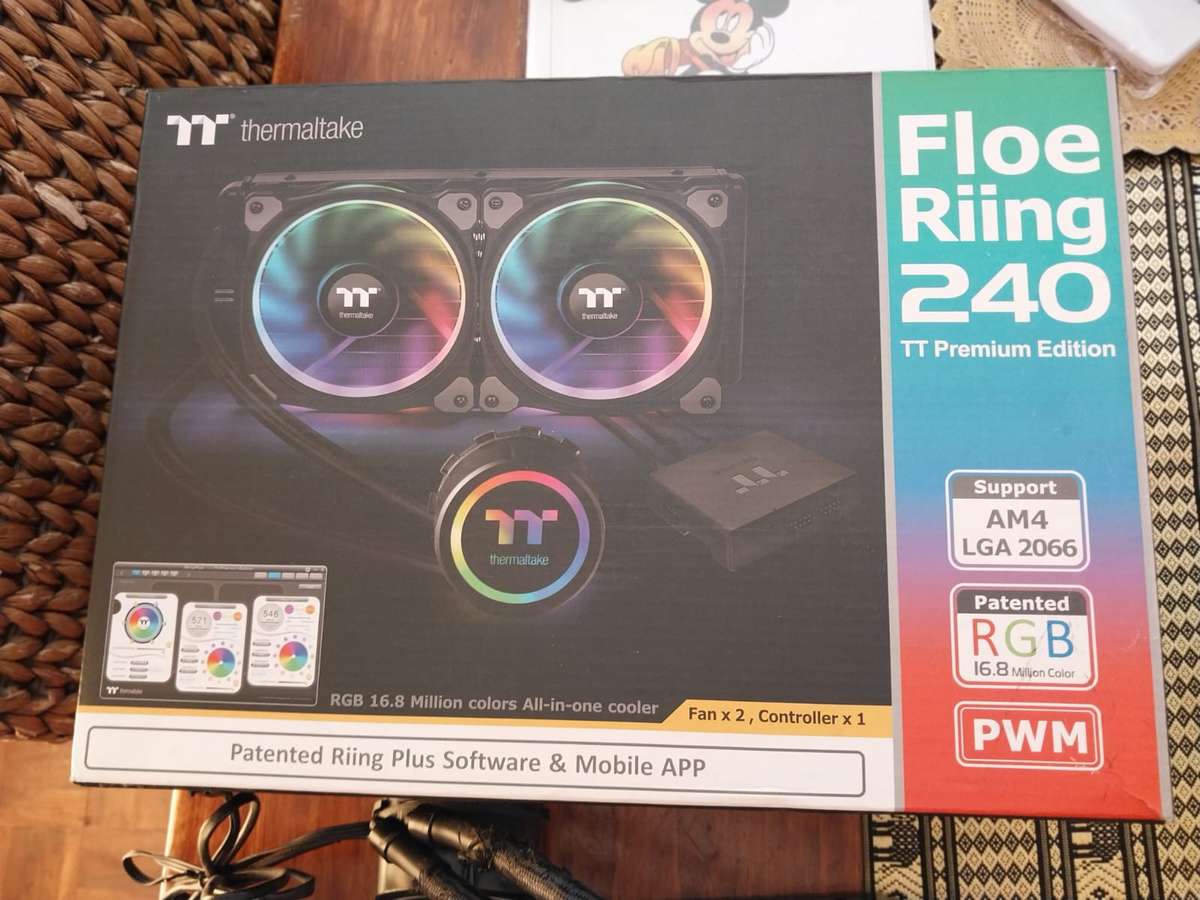 CPU Cooler Thermaltake Floe Riing 240