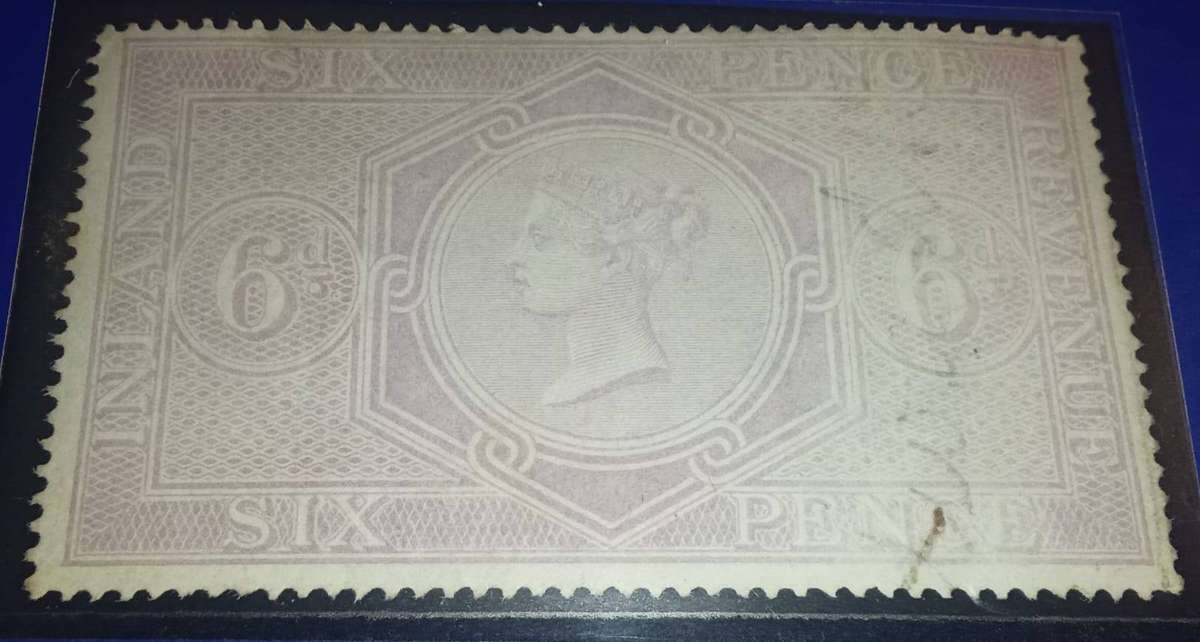 Great Britain Revenue stamp Queen Victoria SG F17