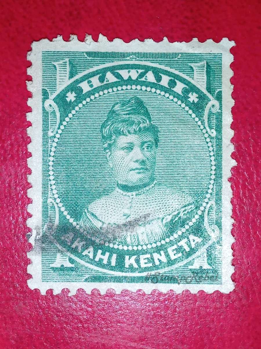 5 Hawaii stamps 1800s