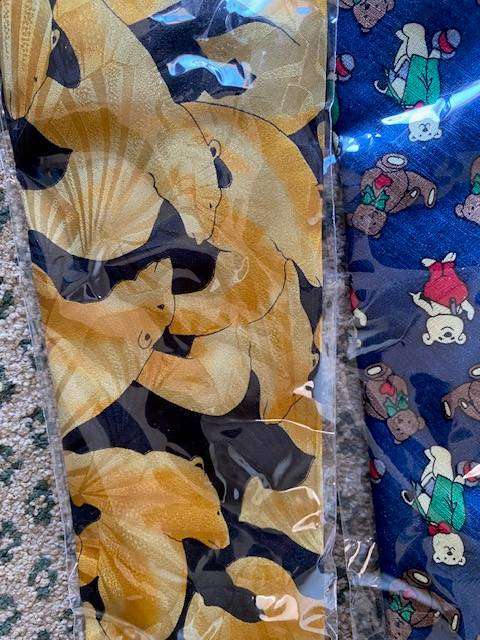 FIVE VINTAGE UN USED MENS TIES