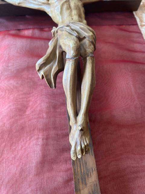LARGE VINTAGE CRUSIFIX