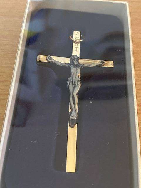 VINTAGE BRASS CRUSIFIX