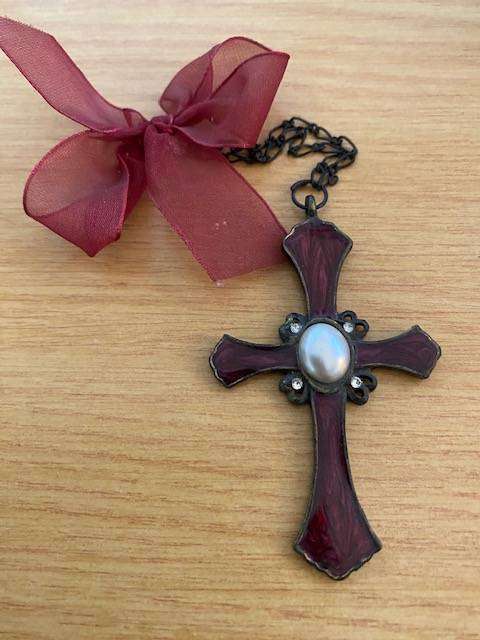 FOUR VINTAGE RELIGIOUS ITEMS