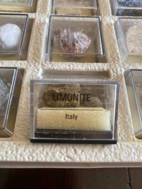 GEMSTONE ROCK COLLECTION