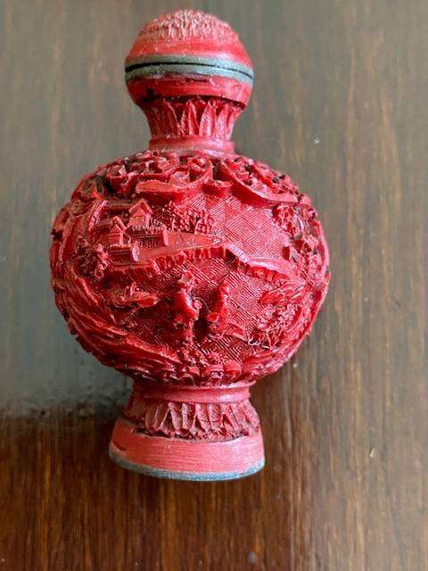 VINTAGE CHINESE SNUFF /PERFUME BOTTLES