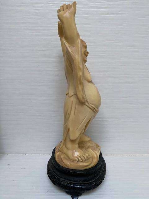 VINTAGE BUDDHA STATUE