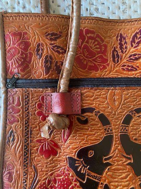 VINTAGE HANDMAE LEATHER EASTERN HANDBAG