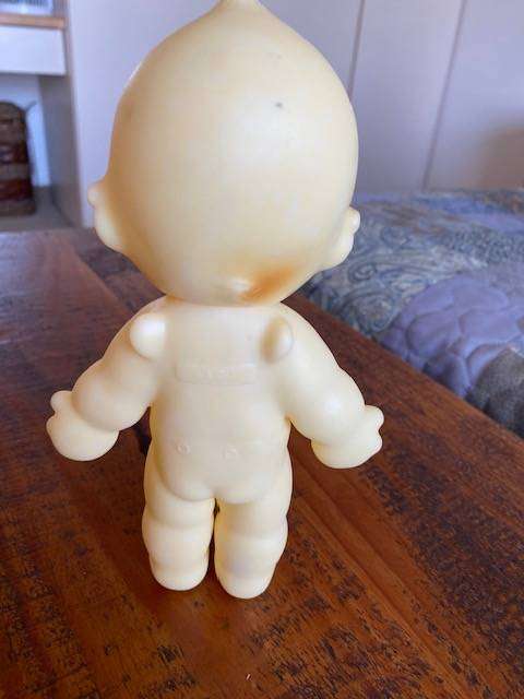 VIBTAE RUBBER TOY LOT