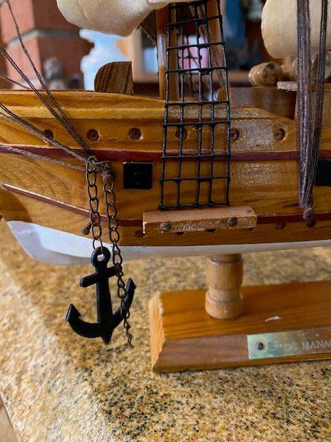 Beautiful Vintage Model Clipper Ship