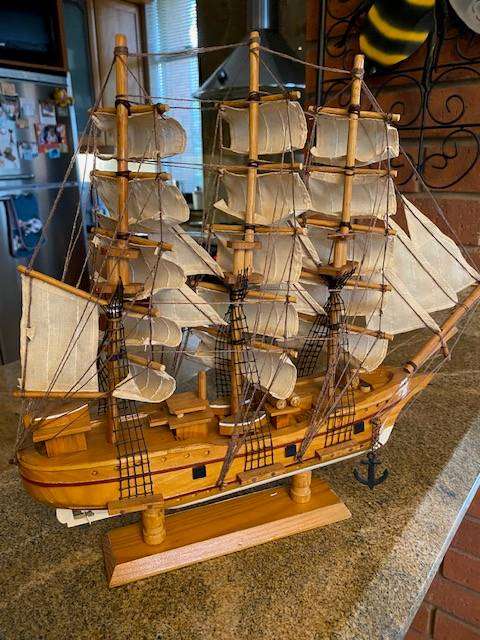 Beautiful Vintage Model Clipper Ship
