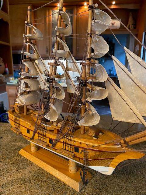 Beautiful Vintage Model Clipper Ship
