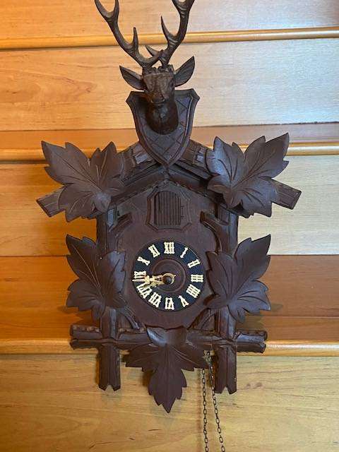 VINTAGE CUCKOO CLOCK