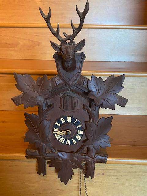 VINTAGE CUCKOO CLOCK