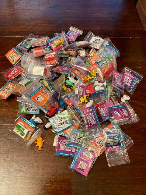 BIG PILE OF CHECKERS MINIS