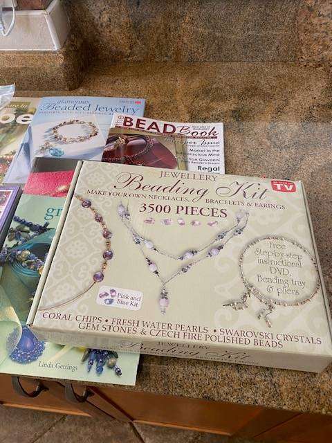 WOW BEADING JEWELLERY MAKING LOT
