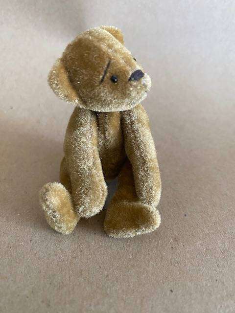 MINI ARTIST TEDDY BEAR
