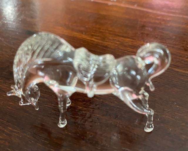 VINTAGE SET OF FOUR MINIATURE GLASS HORSES