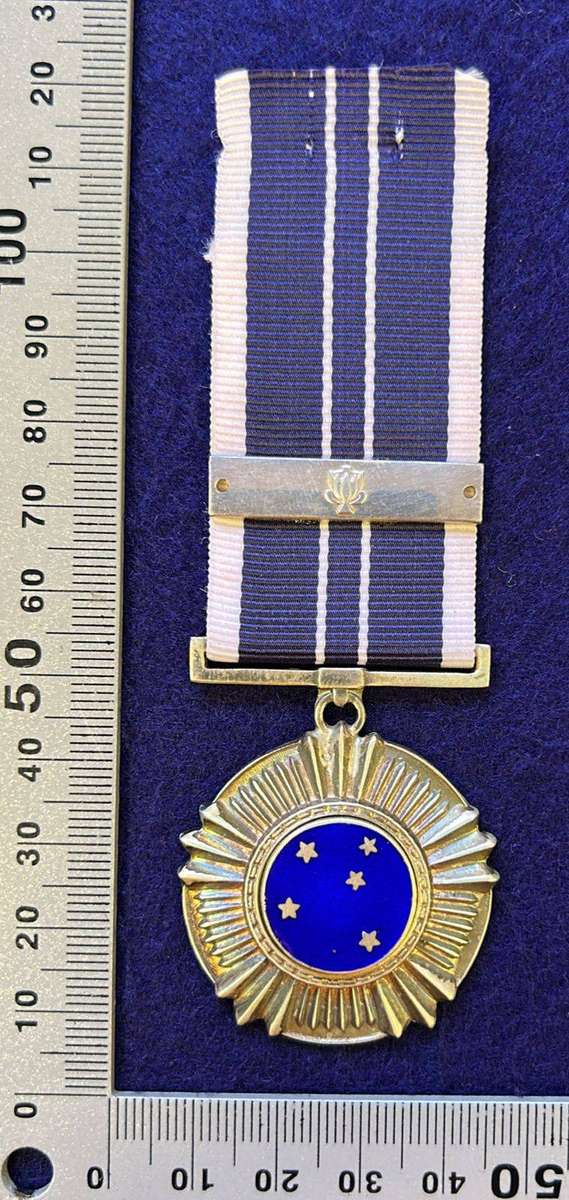 Southern Cross Medal SM - (Full-Size) - with Bar, Silver and Numbered No 3699