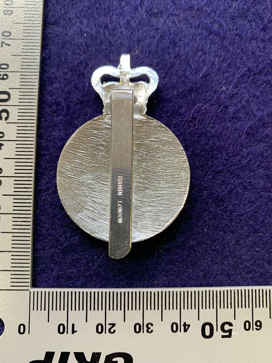 Mauritius Police Cap Badge QC - FIRMIN LONDON