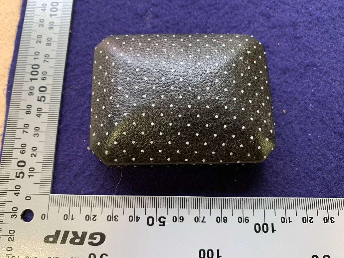 Rhodesian - Bringback Case with Rolled Gold and Mother of Pearl Set