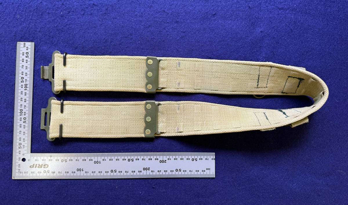 Rhodesian Canvas Stable Belt - Excellent Condition