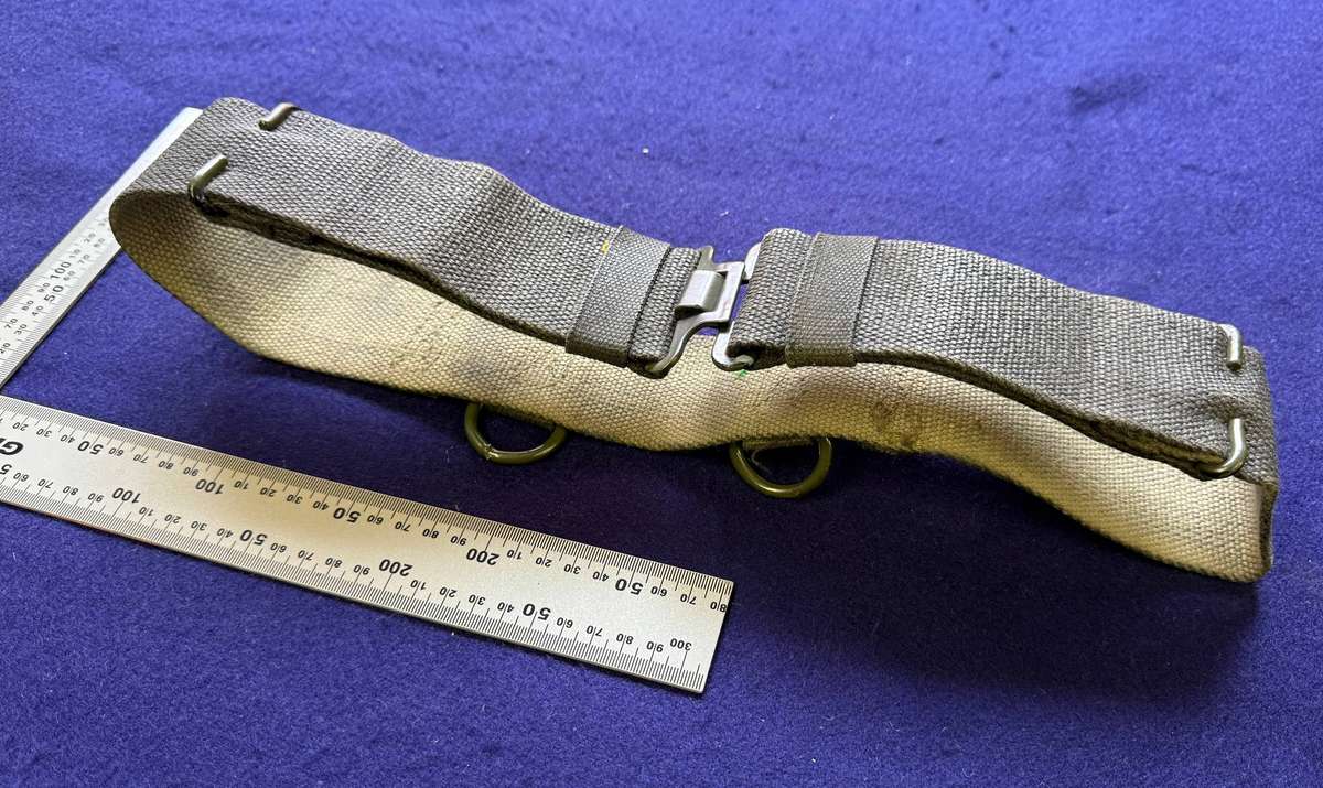 Rhodesian Canvas Stable Belt - Painted Green